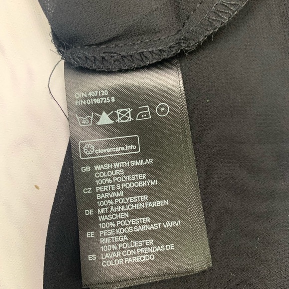 H&M Poet Blouse with front Frills - Picture 5 of 5